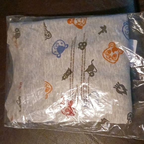 Animal Crossing Sweatshirt  Size XS - Picture 3 of 4